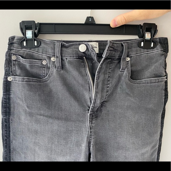 J Crew Vintage Straight Jean With Released Side Seams - Picture 5 of 12